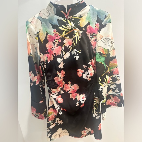 Zara floral print mini dress - Picture 2 of 5